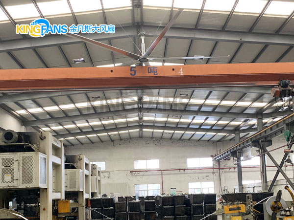 工業(yè)大風(fēng)扇運(yùn)行時(shí)有噪音怎么辦