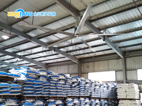 大型工廠安裝工業(yè)節(jié)能風(fēng)扇和中央空調(diào)哪個更劃算？